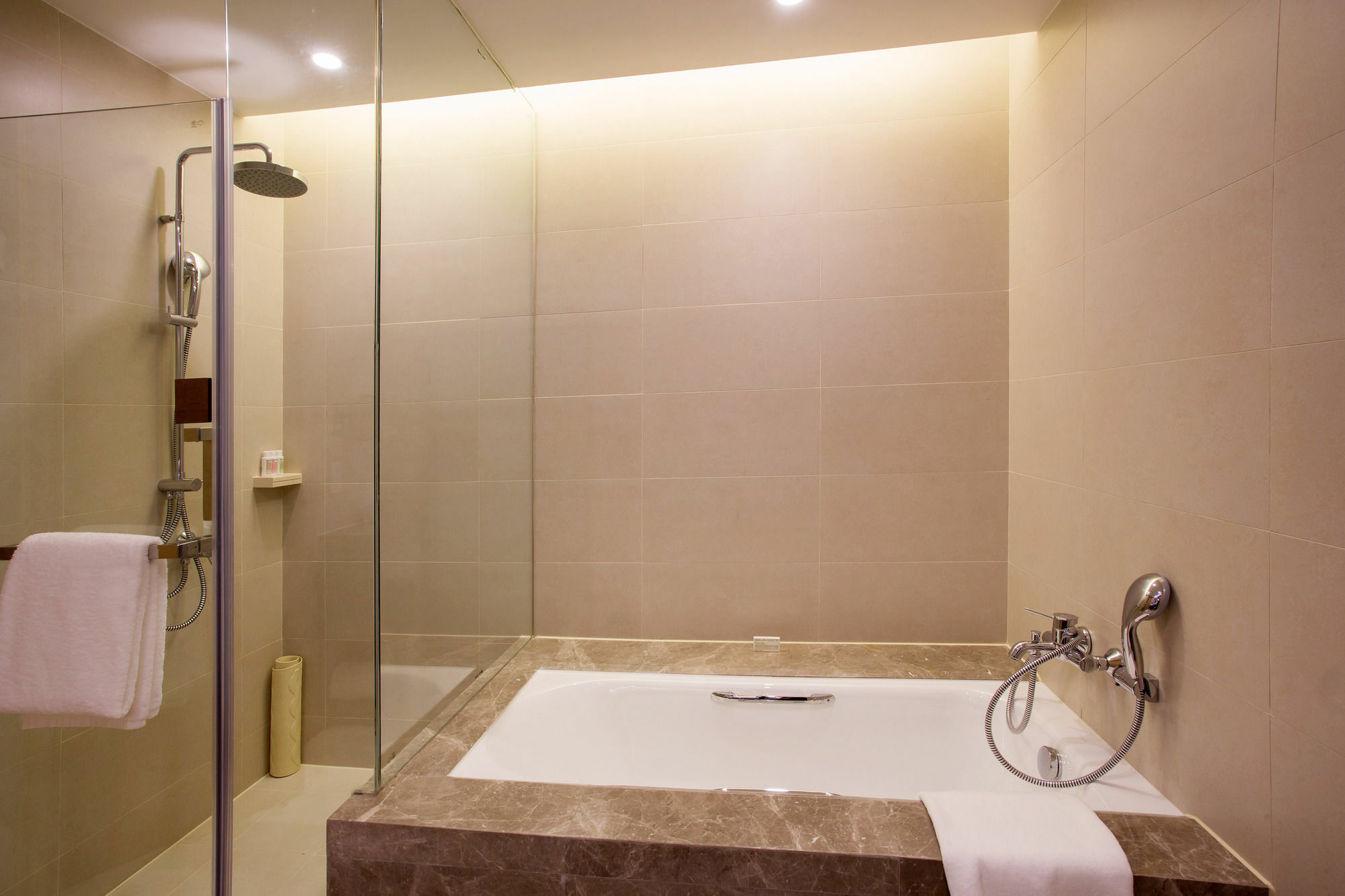Cm Service Apartment Tianjin Eksteriør bilde